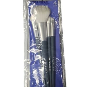 One+Other Face and Eye Brush Set
